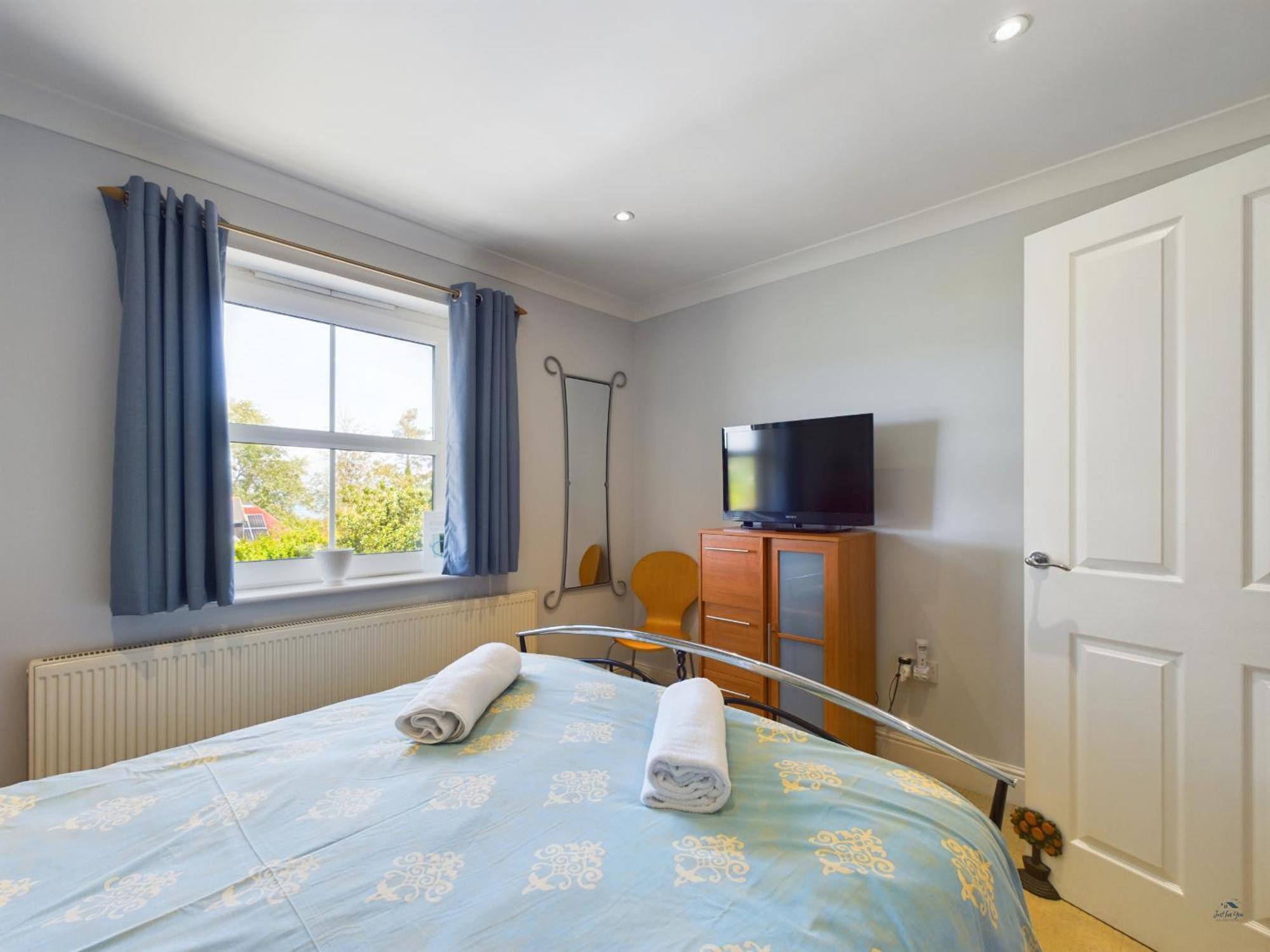 12A Solent Landing Direct Beach Access Бембридж Екстериор снимка