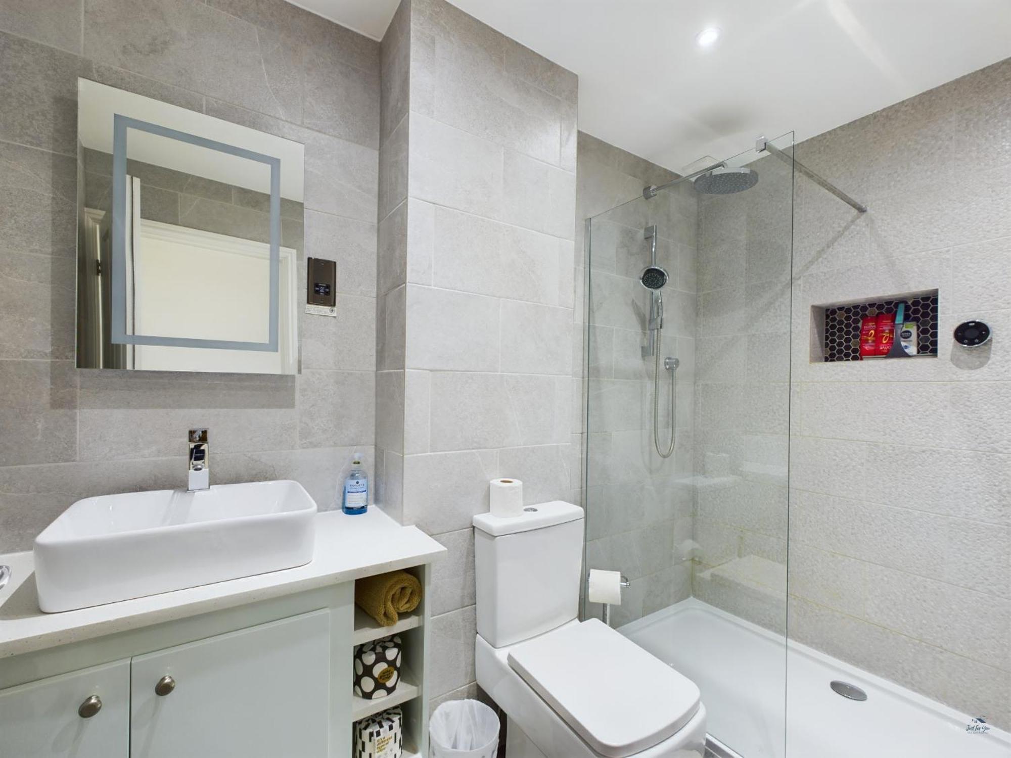 12A Solent Landing Direct Beach Access Бембридж Екстериор снимка