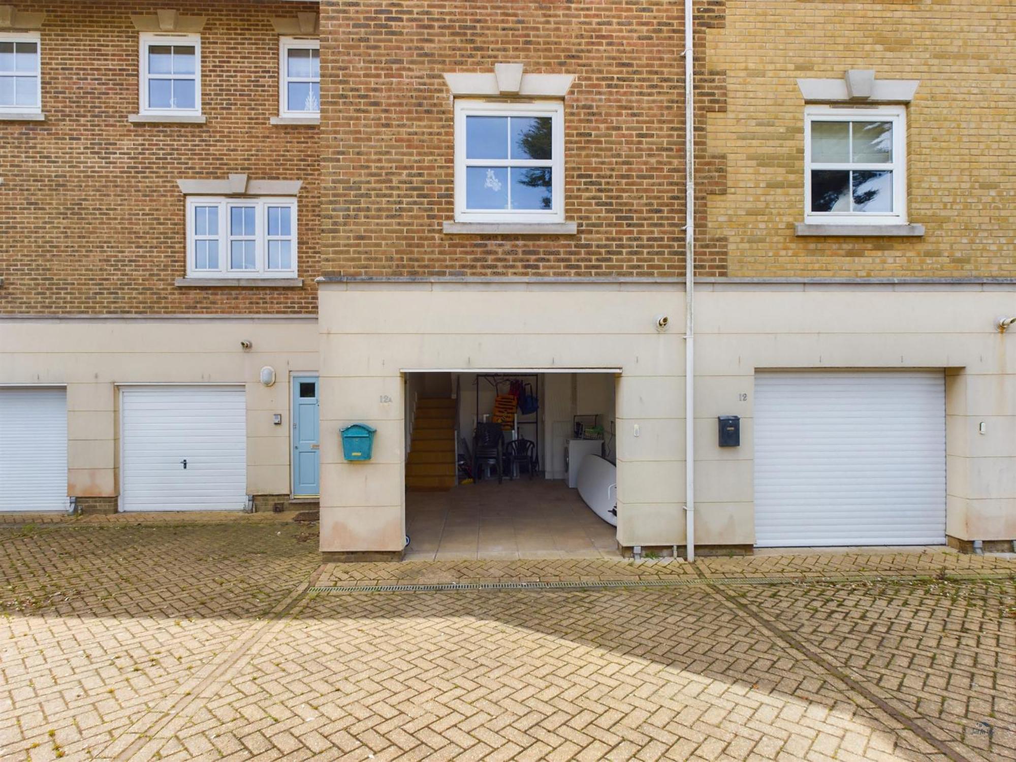 12A Solent Landing Direct Beach Access Бембридж Екстериор снимка